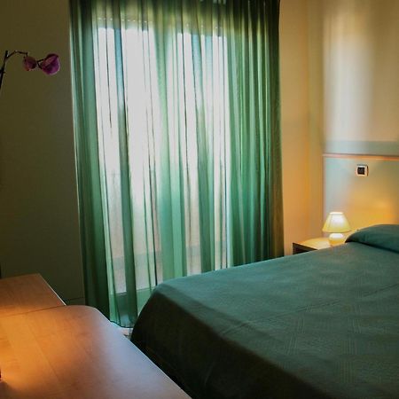 Blu Hotel San Nicola Manfredi ภายนอก รูปภาพ